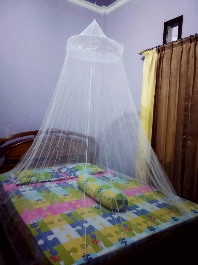 Kurnia Homestay Ternate Eksteriør bilde